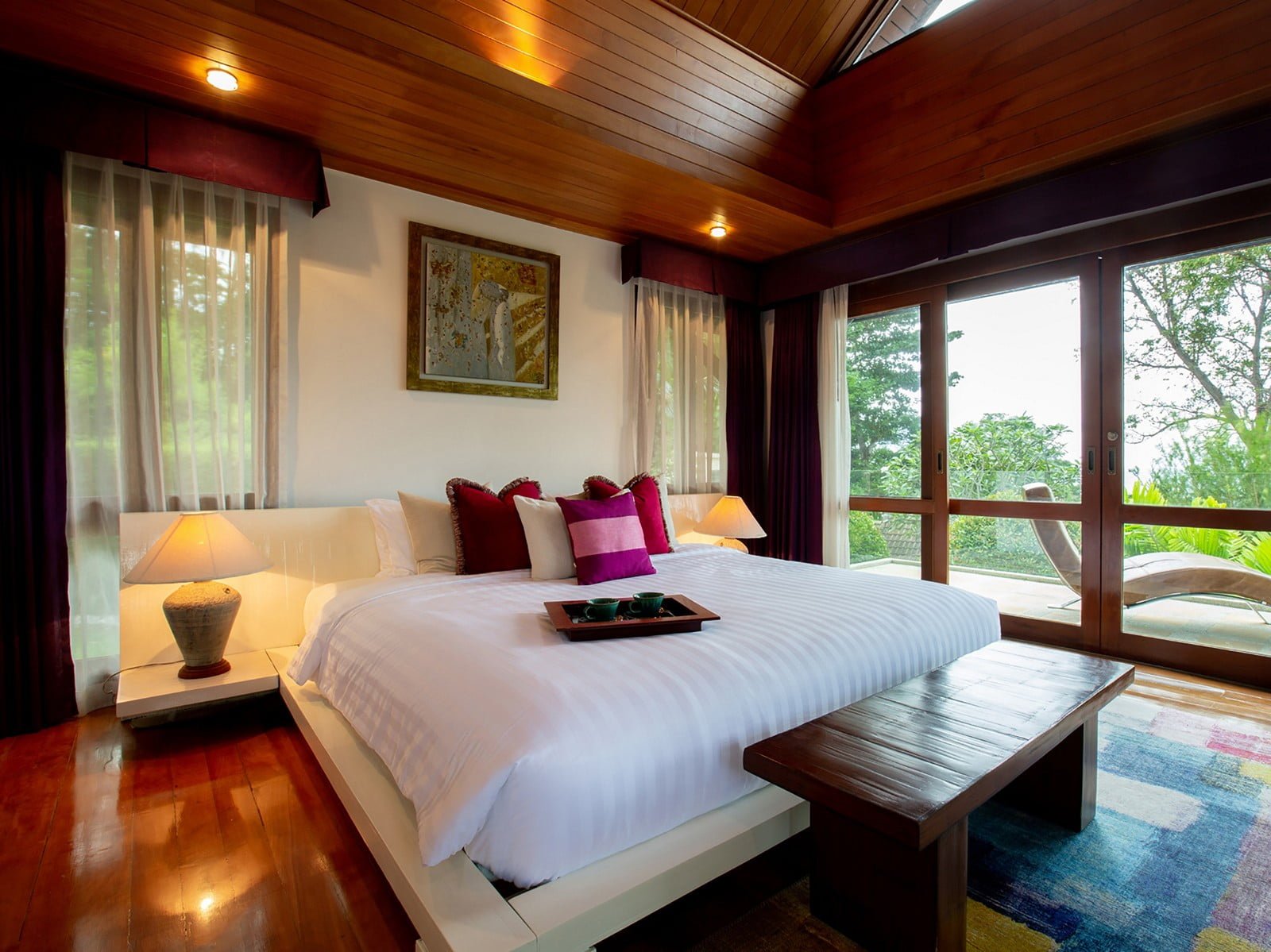 008 infinity view bedroom 1 details