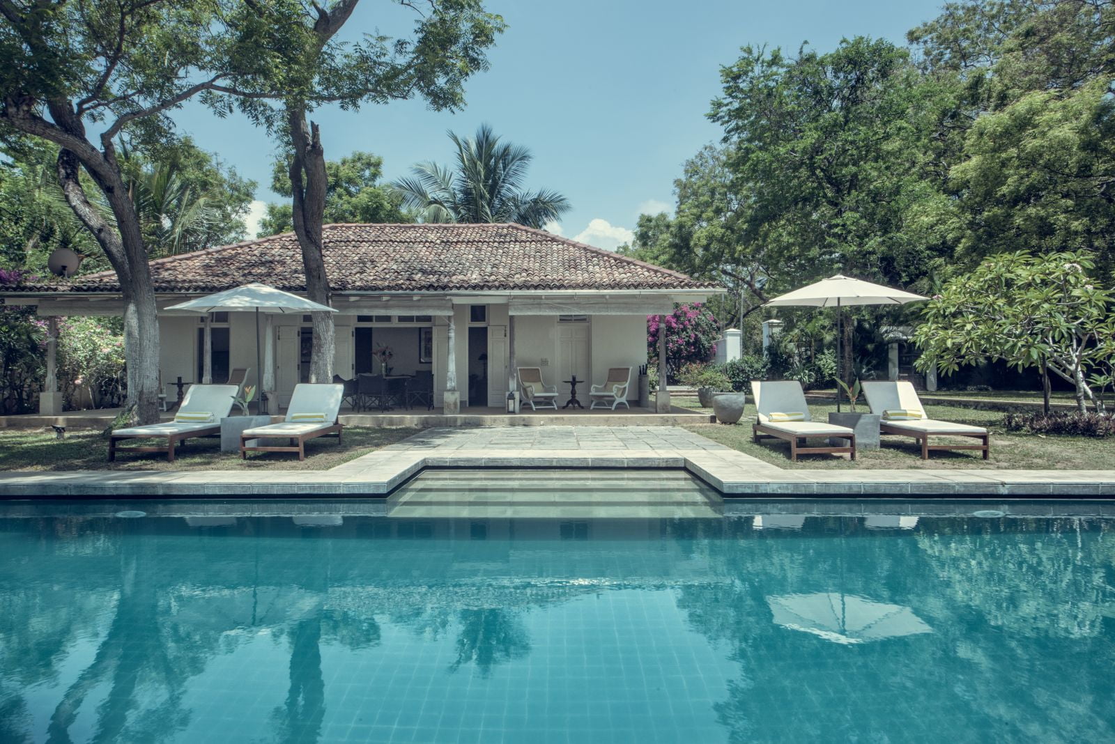 10. mawella pool house