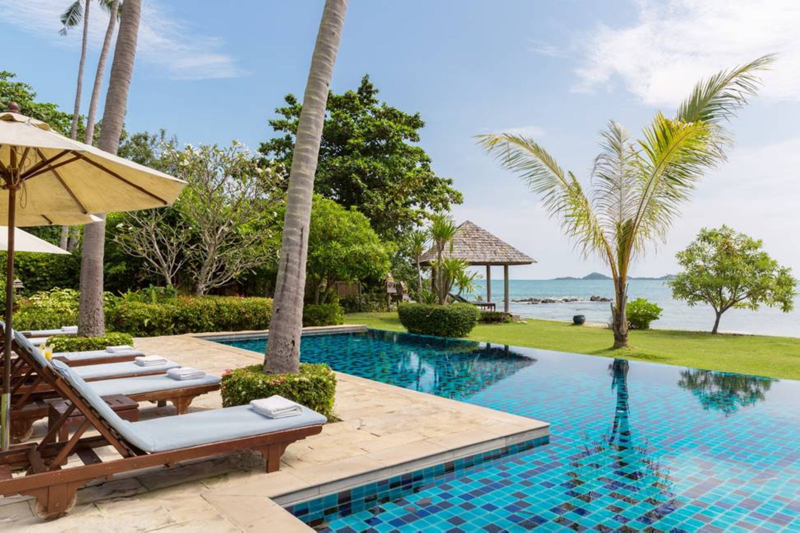 bansairee 02 pool