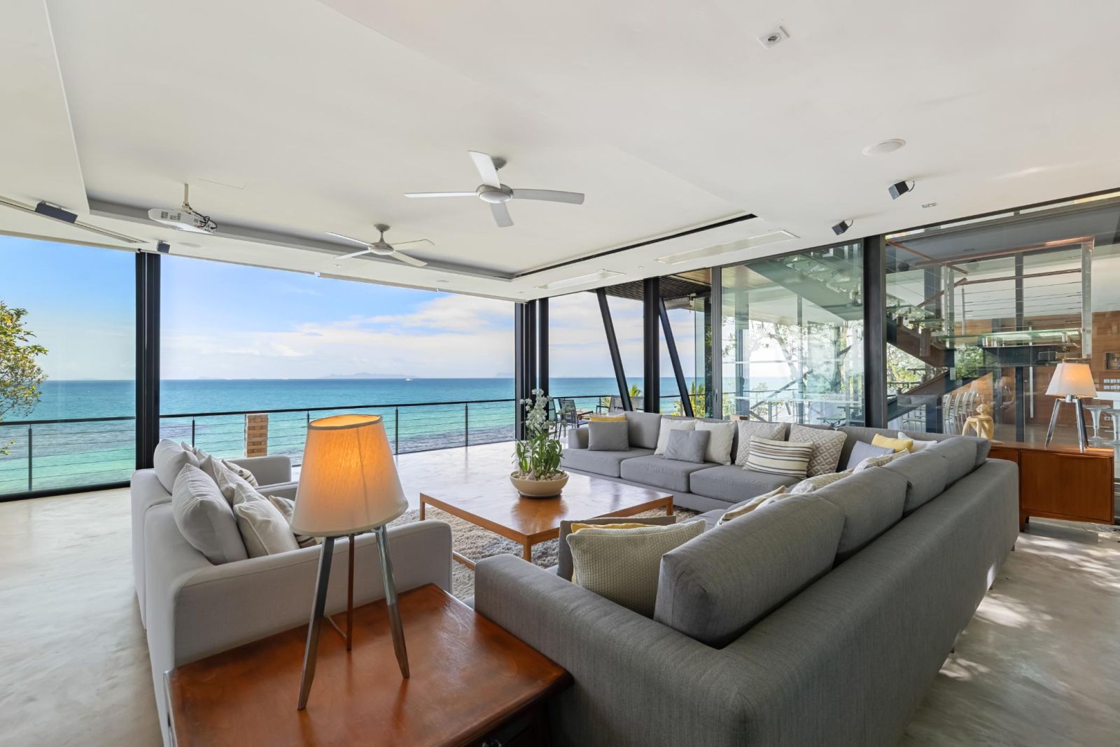 theview samui 05 livingarea