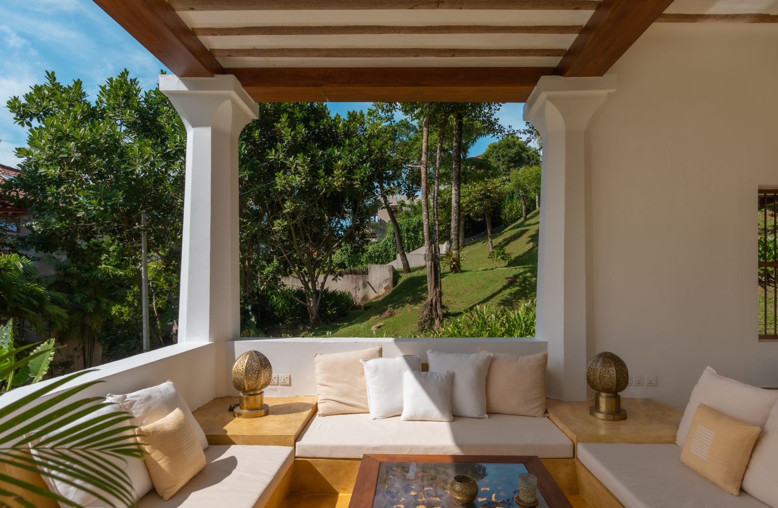tropical studio © 09049